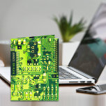 Grüne Leiterplatten, elektronische Bauteile, bedru Dankeskarte<br><div class="desc">Detaillierte Fotografie eines PC-Boards,  perfekt für elektronische Enthusiasten. Hauptfarbe der gedruckten Schaltung: grün...  Osterei : eine niedliche,  kleine Herzform im Kreislauf.</div>