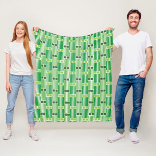 Grüne Linien und Felder Fleecedecke