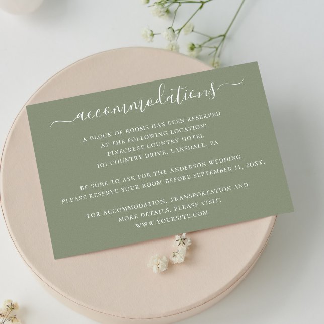 Grüne minimalistische Hochzeitsunterkünfte Begleitkarte (Von Creator hochgeladen)