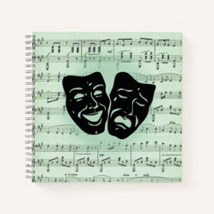 Grüne Musik und griechische Masken im Theater Notizbuch