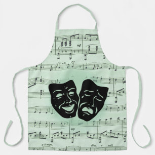 Grüne Musik und griechische Masken im Theater Schürze