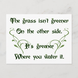 Grüne Rasenflächen Postkarte