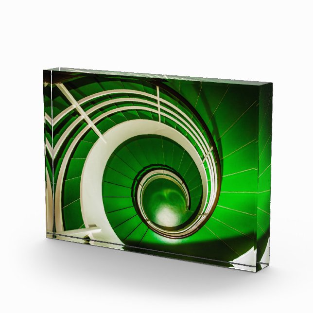 Grüne Rundtreppe Fotoblock (Rechts)