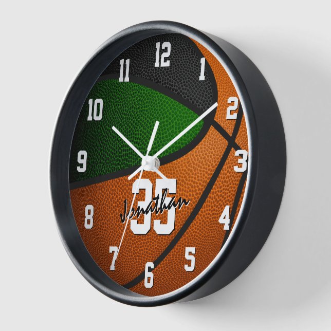 Grüne schwarze Basketball-Jungen Sportstube Uhr (Winkel)