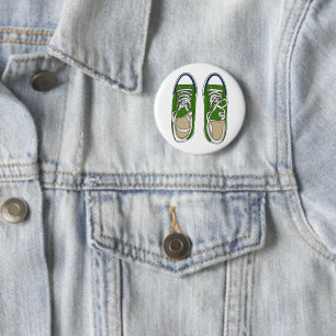 Grüne Sneakers Button