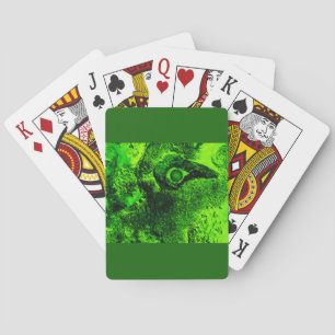grüne Spielkarten suchend