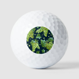 Grüne Traube: Dunkles Muster für die Wasserfarbe Golfball
