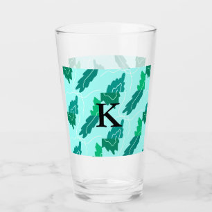 Grüne Türkis-Blatt-Blumenmuster fügen Monogramm hi Glas
