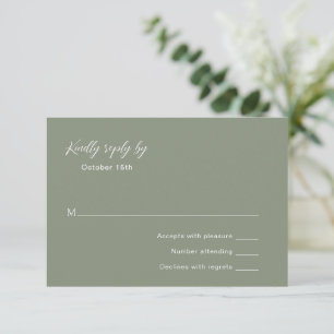 Grüne Typografie in Deep Sage Moderne Elegante Hoc RSVP Karte