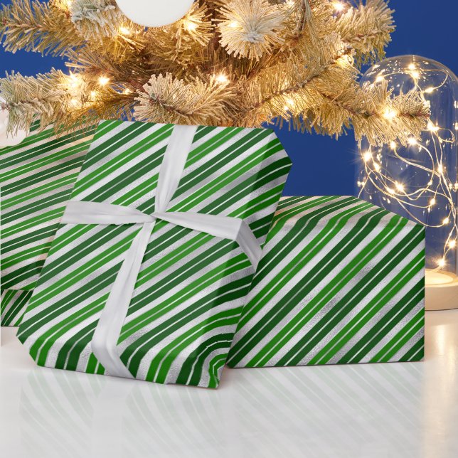 Grüne und silberne Weihnachtsstreifen Geschenkpapier (Feiertage)