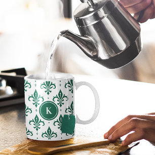 Grüne und weiße Fleur-de-Lis-Nahtlosmuster Zweifarbige Tasse