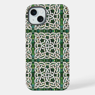 Grüne und weiße keltische Knoten-Steinmosaik iPhone 15 Plus Hülle