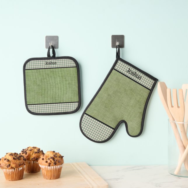 Grüne Wäsche und Gingham Karo Personalisiert Ofenhandschuh & Topflappen-Set (Insitu (Hängend))