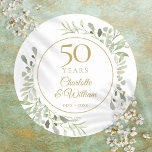 Grüne Wasserfarben 50. Hochzeitstag Runder Aufkleber<br><div class="desc">Dieses elegante 50-jährige Hochzeitsjubiläum-Design mit zarter,  zarter Aquarelllandschaft personalisiert sich mit Ihren speziellen Informationen zum 50-jährigen Jubiläum in edlem Goldtext. Entwickelt von Thisisnotme©</div>