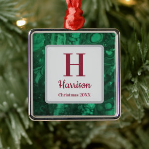 Grüne Weihnachts-Edelstein-Familieninitiale Monogr Ornament Aus Metall