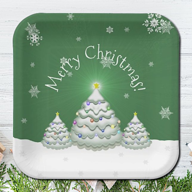 Grüne Weihnachtsbaumplatte Pappteller (Green Snowy Christmas Tree Paper Plates)