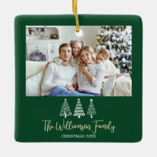 Grüne Weihnachtsfamilienfoto-Festbäume-Skript Keramikornament