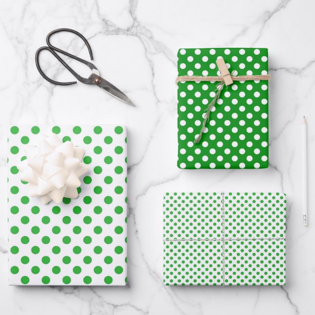 Grüne weiße Polka-Punkte Weihnachten Geschenkpapier Set (Vorderseite)