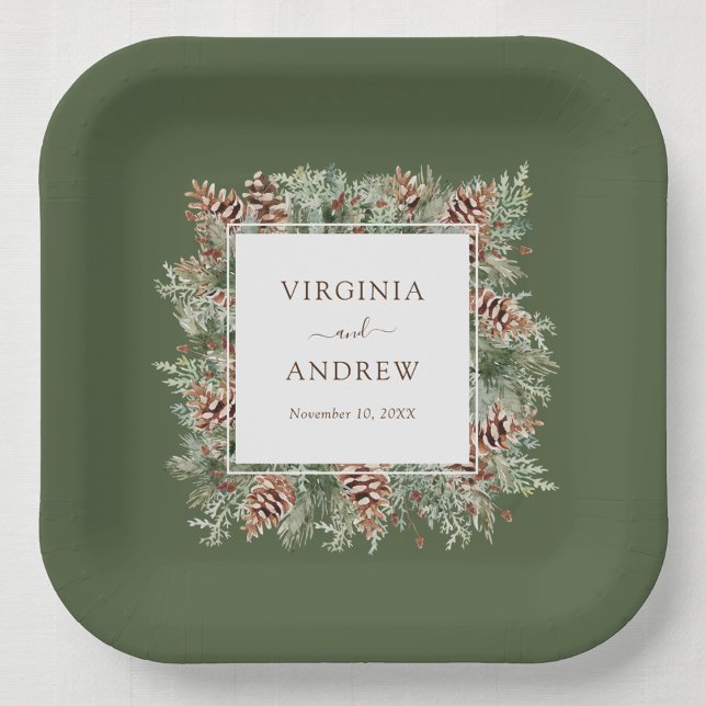 Grüne Winterhochzeit Pappteller (Hunter Green Mountain Pinecone Evergreen Wedding Paper Plates by Painted Paperie
)
