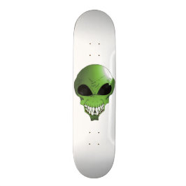 Grüner alien Skateboard