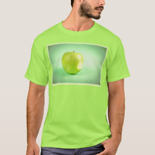 "Grüner Apfel" Niedliches Foto. Jetzt kaufen T-Shirt
