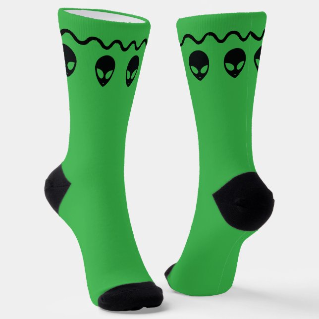 Grüner Außerirdischer Kopf Außerirdischer  Socken (Gewinkelt)