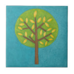 Grüner Baum mit gelben Blätter von Chariklia Zarri Fliese<br><div class="desc">Chariklia Zaris schuf dieses Werk,  das einen schönen grünen Baum mit gelben Blätter darstellt. Sein Kofferraum lässt sich nur anlehnen,  seine Zweige werden immer klettern. Bestellen Sie Ihr Exemplar und platzieren Sie es auf Ihre Lieblingswand!</div>
