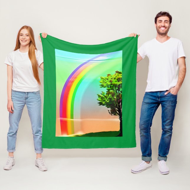 Grüner Baum unter einem Regenbogen Fleecedecke (Beispiel)