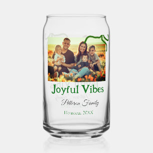 Grüner Bogen fröhlich Vibes fügt Familienname Foto Dosenglas
