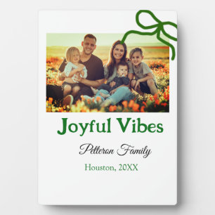 Grüner Bogen fröhlich Vibes fügt Familienname Foto Fotoplatte