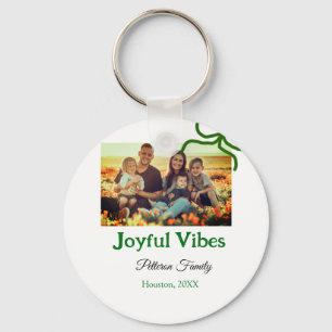 Grüner Bogen fröhlich Vibes fügt Familienname Foto Schlüsselanhänger