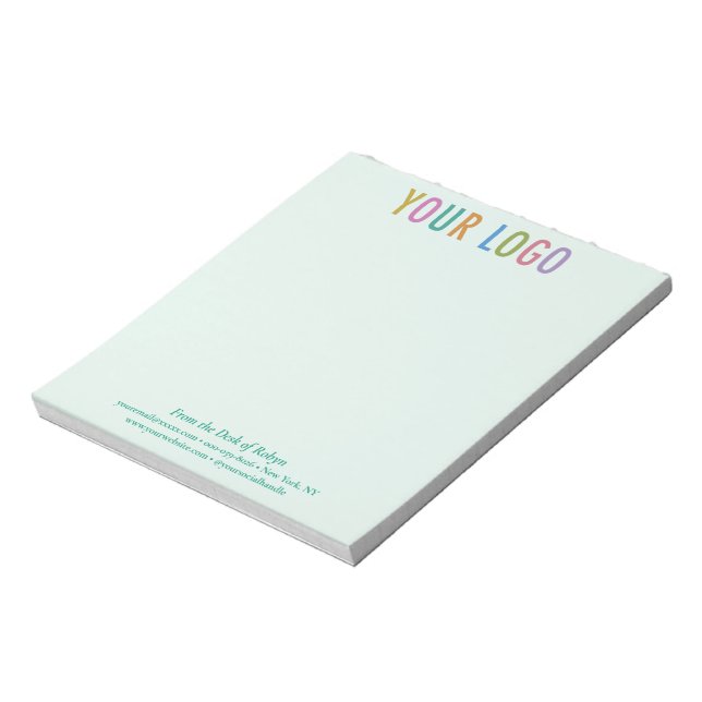 Grüner Business-Notepad mit Logo vom Schreibtisch  Notizblock (Rotiert)