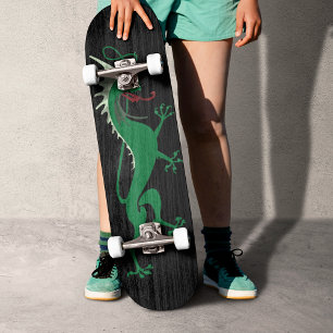 Grüner Drache Skateboard