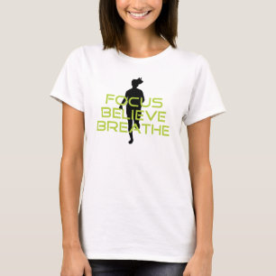 Grüner Fokus des Frühjahrs glauben Atmen T-Shirt