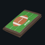 Grüner Fußball Tri-fold Portemonnaie<br><div class="desc">Personalisieren Sie dieses coole,  sportbezogene Design mit einem Namen oder einer benutzerdefinierten Nachricht.</div>