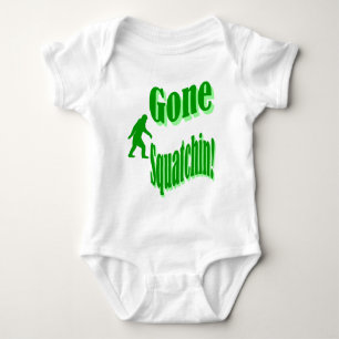 Grüner gezogener Squatchin-Slogan Baby Strampler