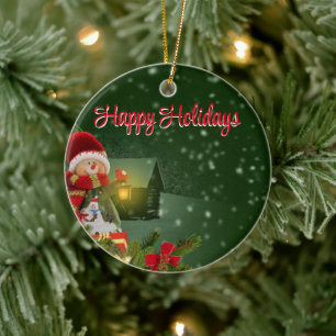 Grüner Hintergrund mit Schneeweiß und Haus Keramik Ornament