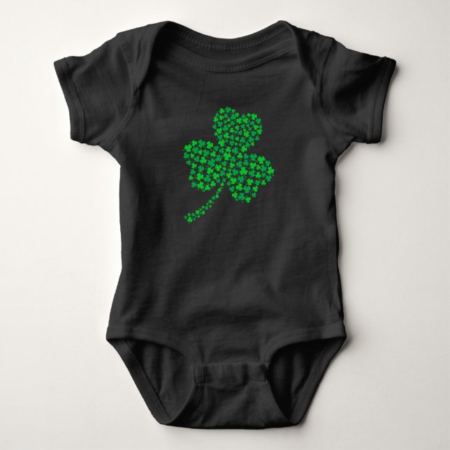 Grüner Kleeblatt Baby Strampler (Vorderseite)