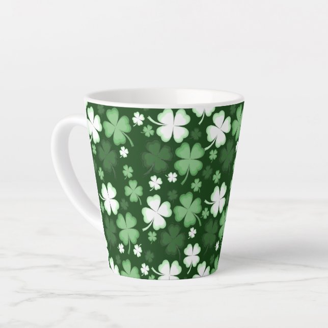 Grüner Kleeblatt, St. Patrick's Day Milchtasse (Linke Ecke)