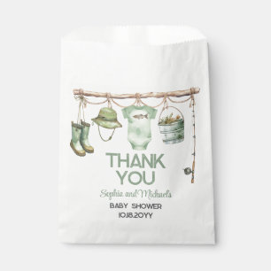 Grüner Kleiner Fischer Baby Shower Geschenktütchen
