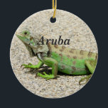 Grüner Leguan Arubas Keramikornament<br><div class="desc">Grüner Leguan in Aruba.</div>