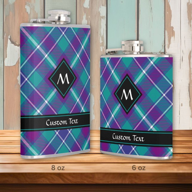 Grüner, Lila und blauer Tartan Flachmann (Von Creator hochgeladen)