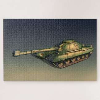 Grüner Militärtank auf dem Feld