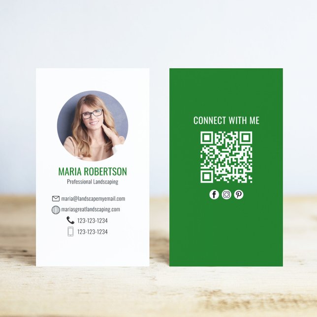 Grüner moderner Geschäfts-Foto-QR-Code Visitenkarte (Green Modern Photo Business Cards.)