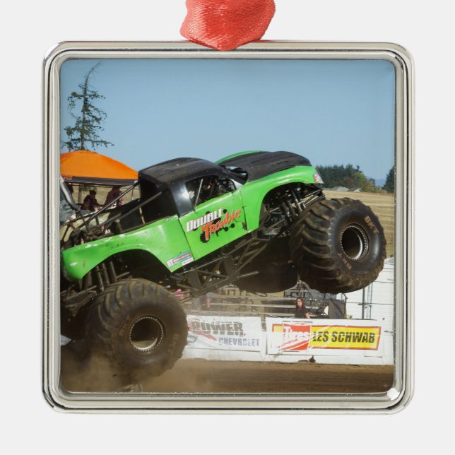 Grüner Monster-Truck in Aktion Silbernes Ornament (Vorne)