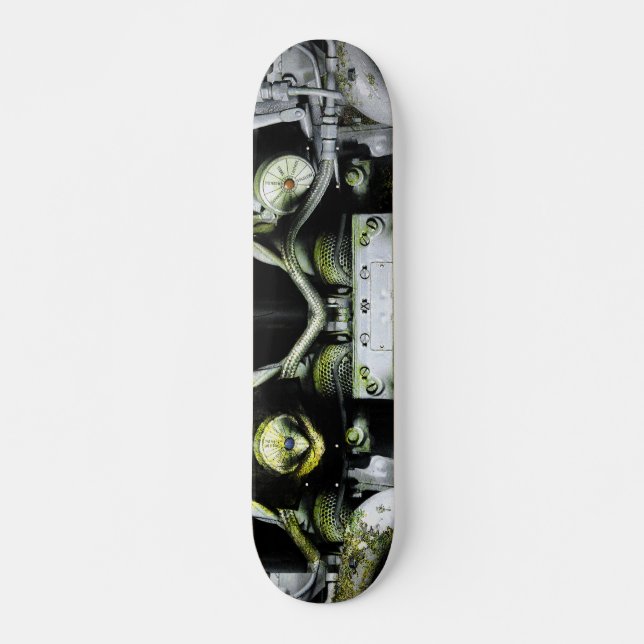 Grüner Motor Skateboard (Vorne)