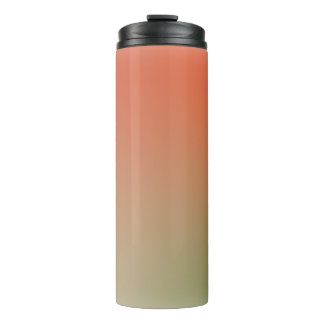 grüner orangener freiformverlauf auf thermotumbler thermosbecher