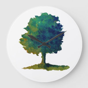 Grüner Schattiger Großer Baum Uhr