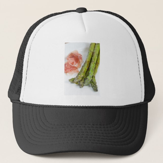 Grüner Spargel mit Schinken und Sauce Truckerkappe (Vorderseite)