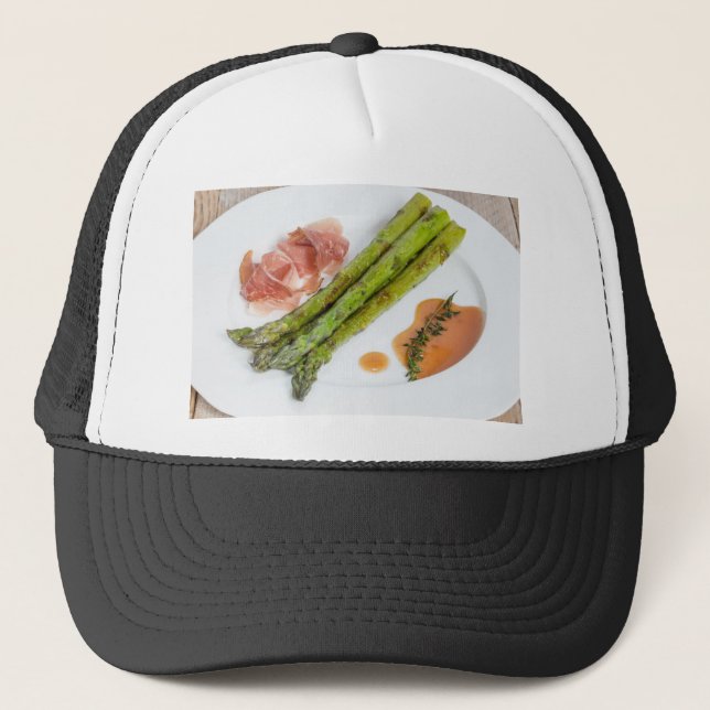 Grüner Spargel mit Schinken und Sauce Truckerkappe (Vorderseite)